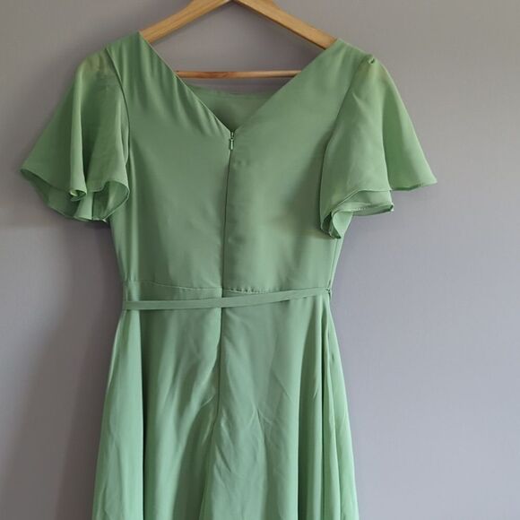 Green formal maxi dress - Picture 4 of 8